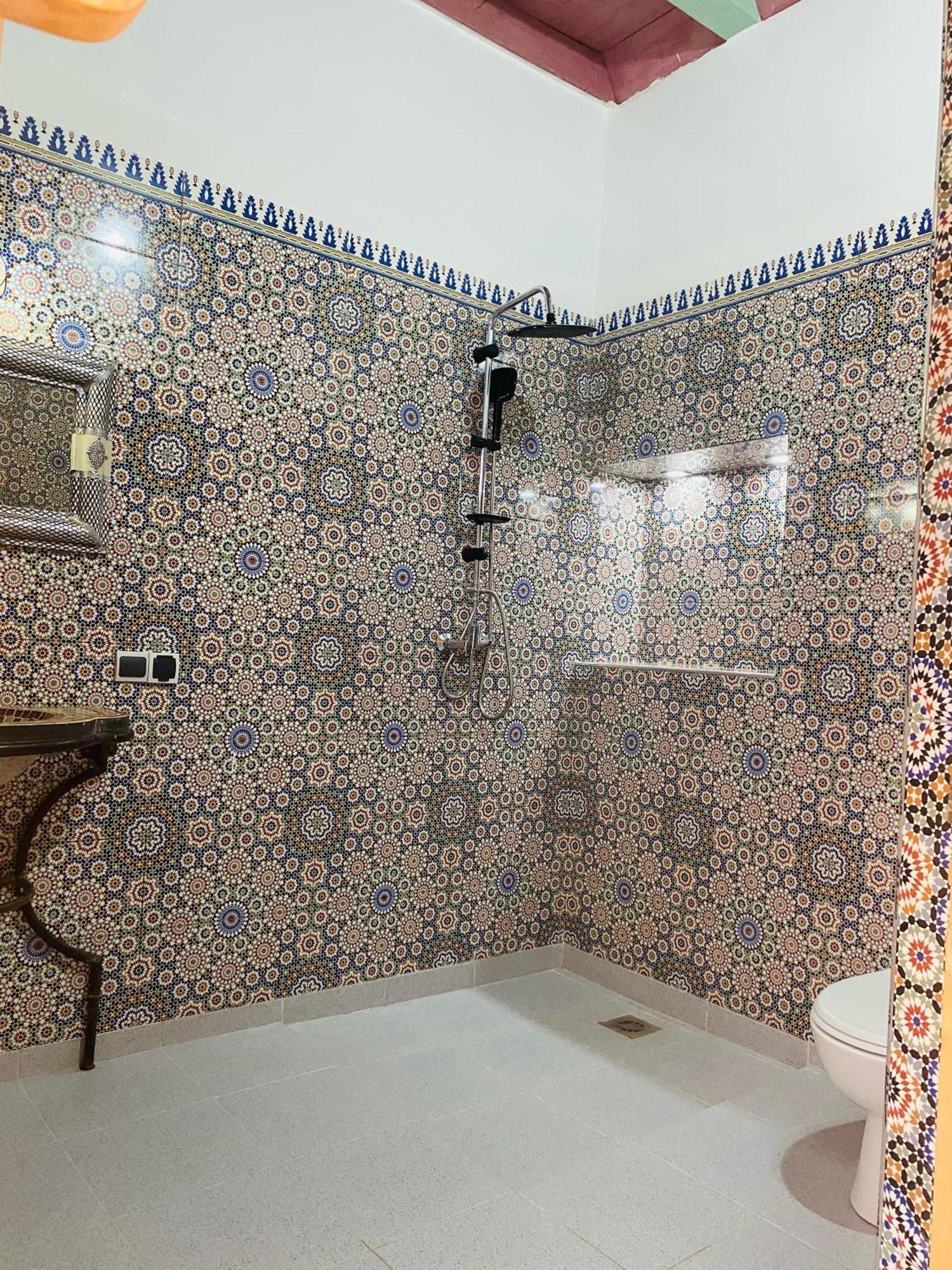 Hotel Kasbah Ait Bouguemez à Agouti Extérieur photo